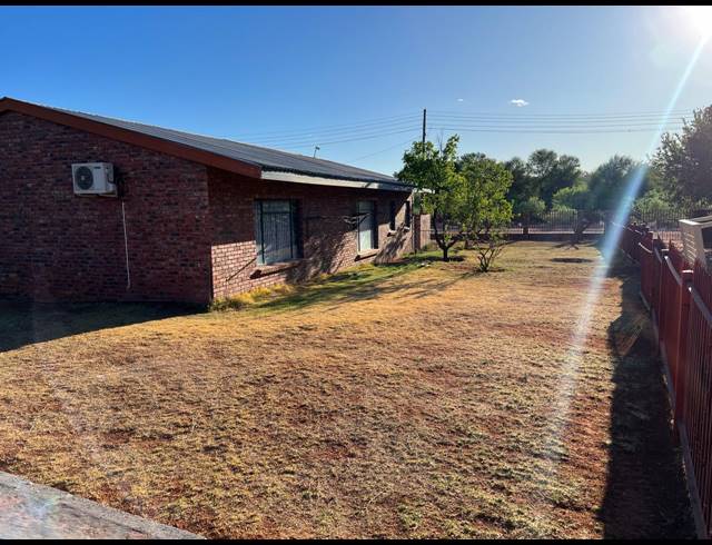 7 BEDROOM HOUSE FOR SALE IN DIBENG